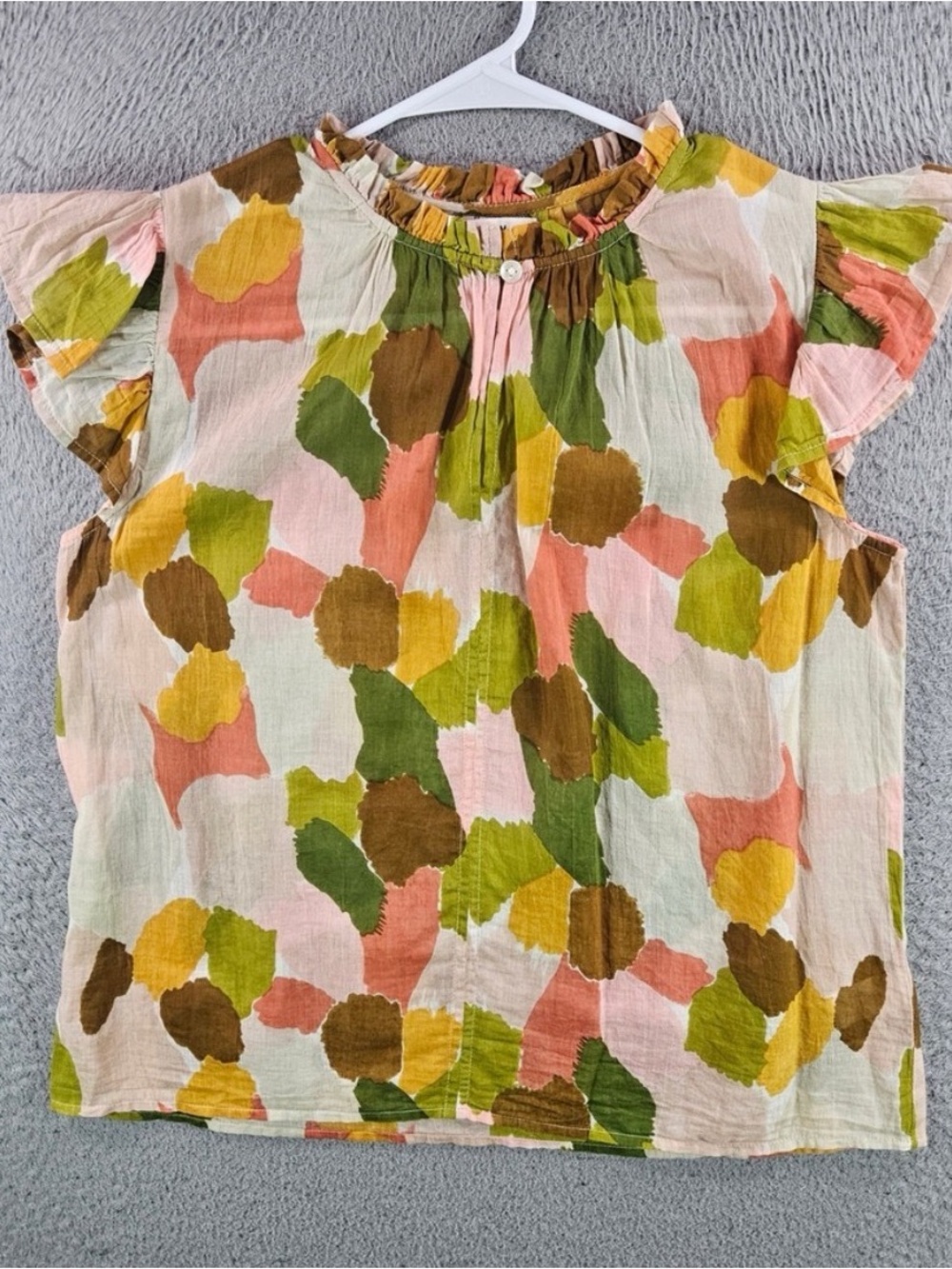 THML Women’s Brushstroke Ruffle Neck Flutter Sleeve cotton blouse, Sz S